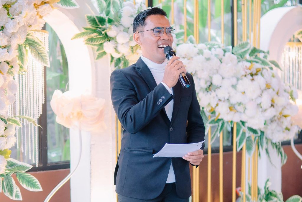 MC-ing The Wedding of Iqbal & Vivi